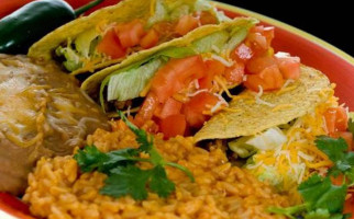 Los Compadres Mexican Sports Cantina food