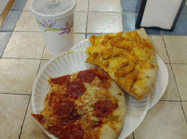 Keyport Pizza food