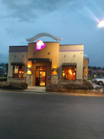 Taco Bell outside