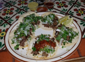 Tacos Si Señor food