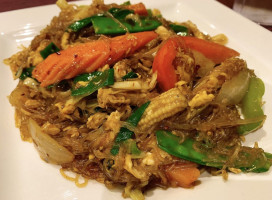 Takara Thai House food