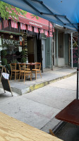 Ponche Taqueria food