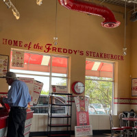 Freddy's Frozen Custard Steakburgers food