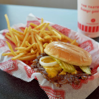 Freddy's Frozen Custard Steakburgers food