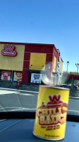 Wienerschnitzel outside