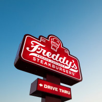 Freddy's Frozen Custard Steakburgers food