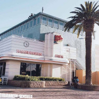 Johnny Rockets food