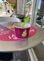 Menchie's Frozen Yogurt Coffee food