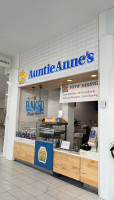 Auntie Anne's food