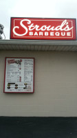 Stroud's Barbeque food