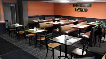 Donna's Cafe inside