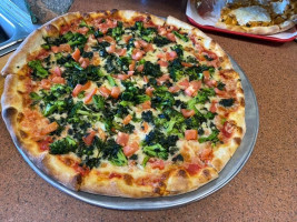 Luigi's Pizza-new York Style food