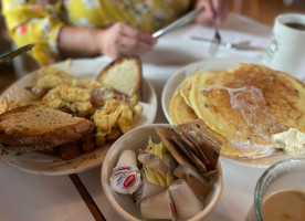 The Barn food