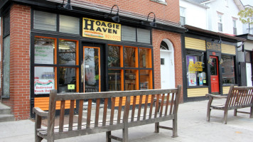 Hoagie Haven outside