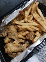 Freddy's Wings And Wraps food