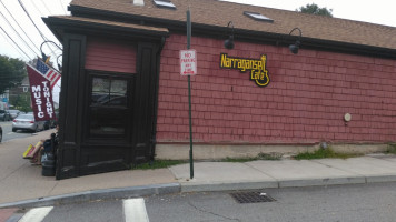 Narragansett Cafe outside