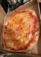 Tony's Pizza food