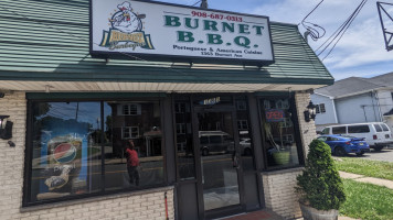 Burnet B.b.q. 1 food