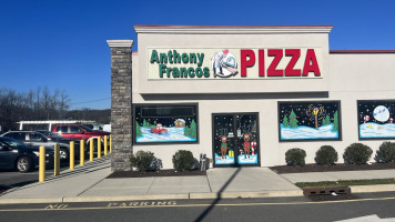 Anthony Francos Pizzeria outside