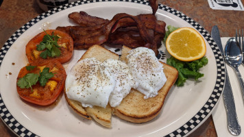 Black Bear Diner Sequim food