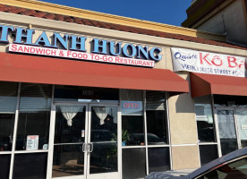 Thanh Hương Banh Mi Food To Go food