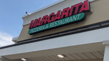 Margarita Pizzeria food