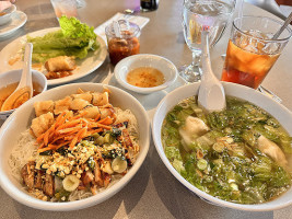 Little Saigon Vietnamese Restaurant food