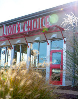 Lion's Choice outside