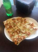 Linwood Pizza food