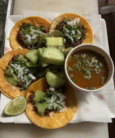 Taqueria La Tejana food