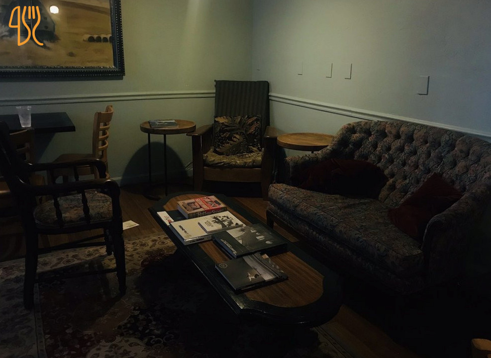 restaurant image