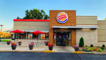 Burger King outside