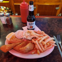 Johnnie Lega's Tavern food