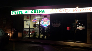 Taste Of China outside