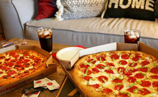 Pizza Hut food