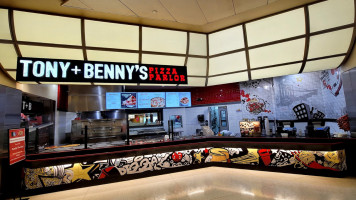 Tony Benny's Pizza Parlor food