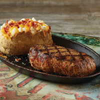 Logan's Roadhouse food