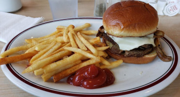 Huddle House food