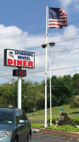 Spinning Wheel Diner outside