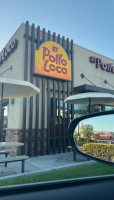 El Pollo Loco outside