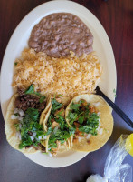 Las 3 Marias Tacos Y Huaraches food