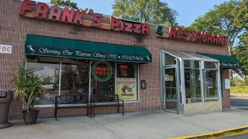 Frank’s Pizza food