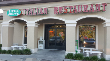 Little Joey's Italian outside