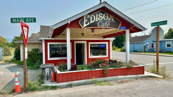 The Edison Café Smash Burgers outside