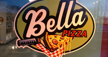 Bella Pizza food