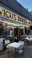 Vicki's Diner inside