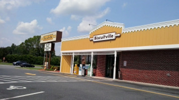 Biscuitville outside