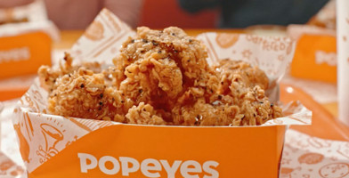 Popeyes Louisiana Kitchen inside