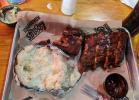 Logan's Roadhouse food