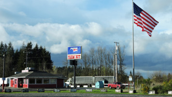 Farm Boy Drive-in outside